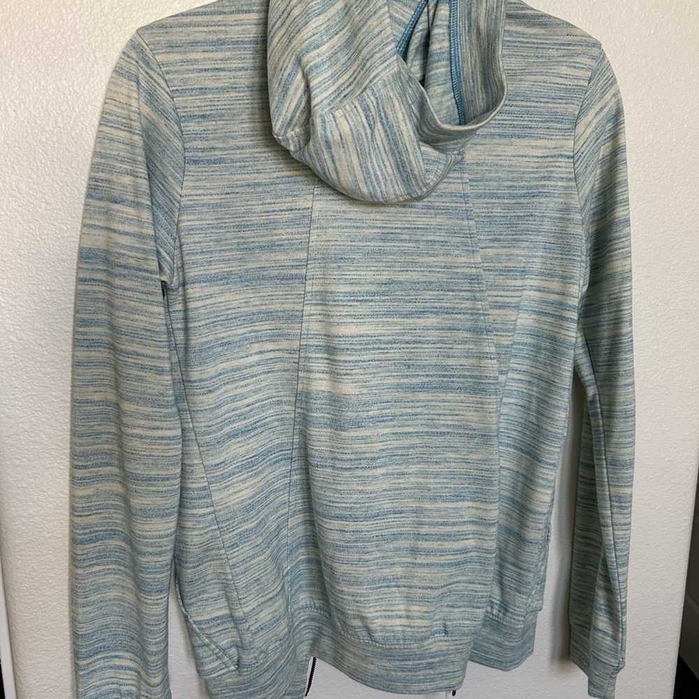 Nike Blue Striped jacket - Picture 2 of 3